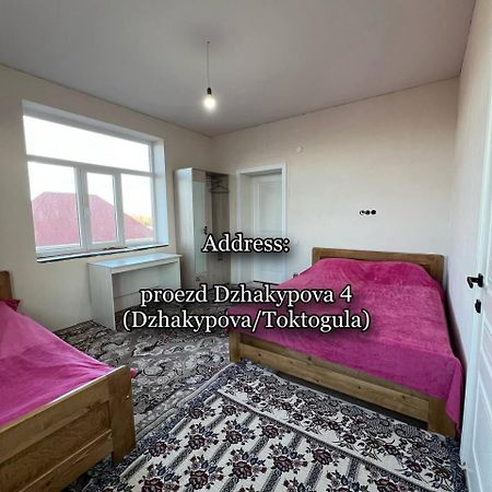 Emir Guest House In Каракол Экстерьер фото
