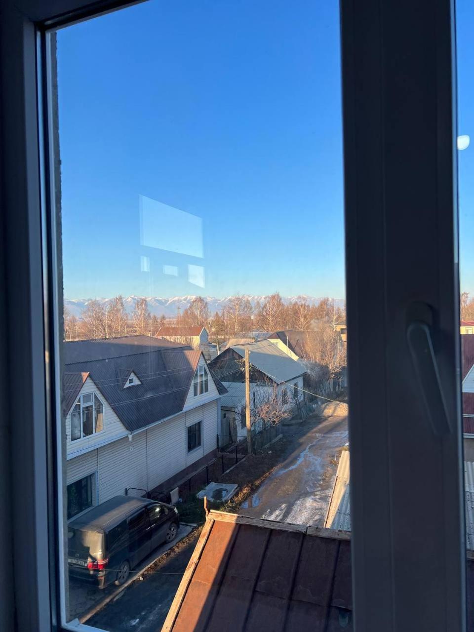 Emir Guest House In Каракол Номер фото